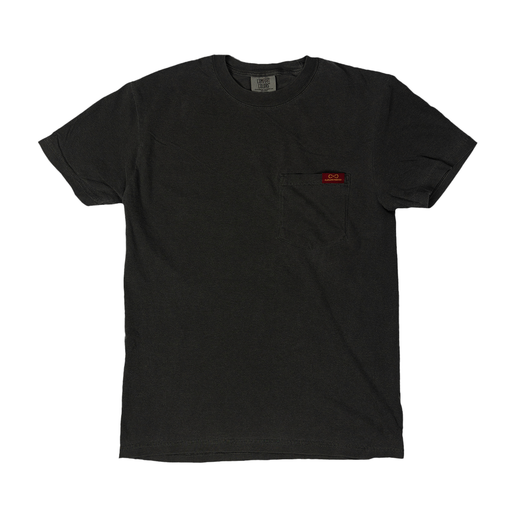 Gray pocket t-shirt.